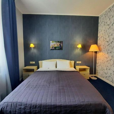 Hotel Ajur Odessa Buitenkant foto