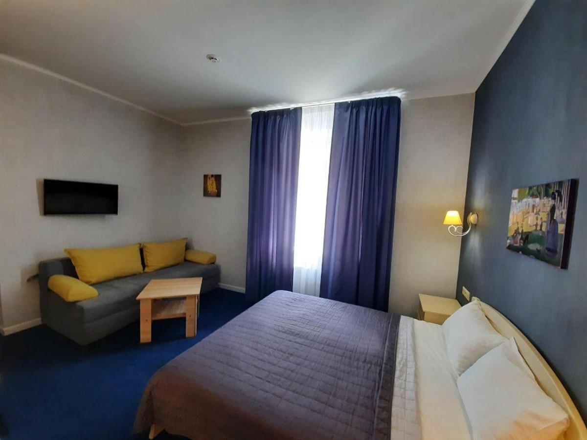 Hotel Ajur Odessa Buitenkant foto