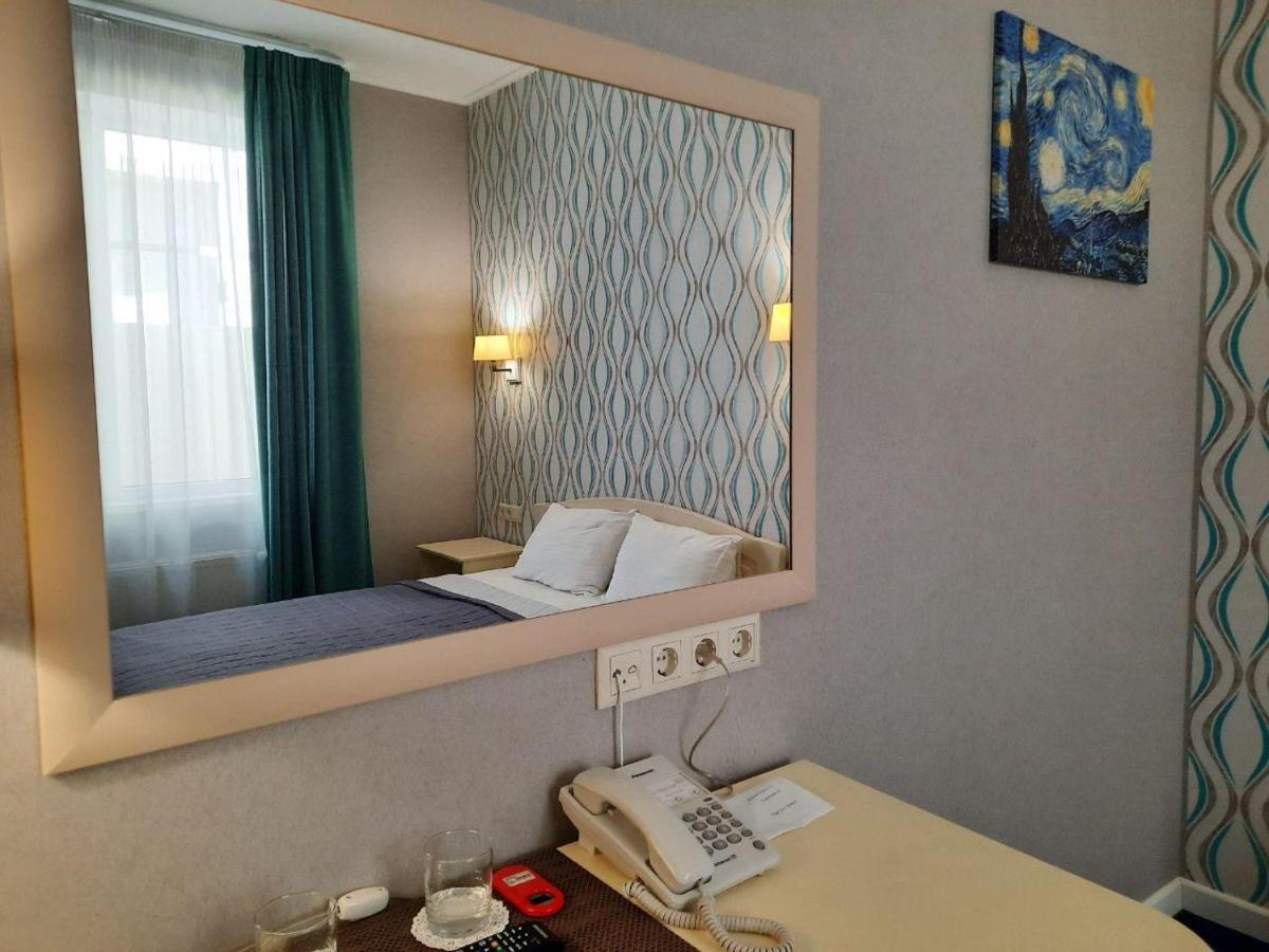 Hotel Ajur Odessa Buitenkant foto