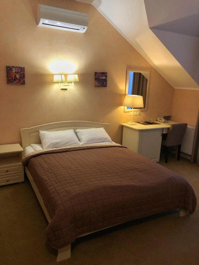 Hotel Ajur Odessa Buitenkant foto